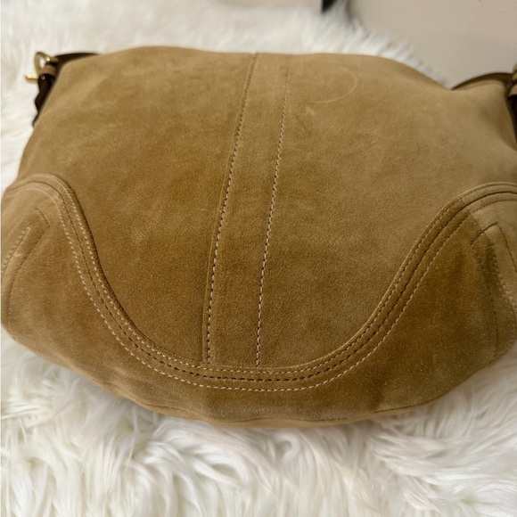 Vintage COACH Soho Hobo Suede Leather Shoulder Tan Suede 8A16 - Picture 4 of 12